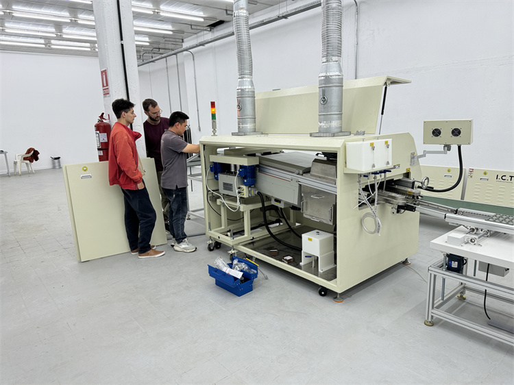 ICT inozemna podrška u Urugvajskom dipu