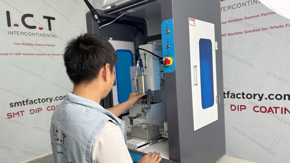 SCR300 Robot za uvrtanje.jpg